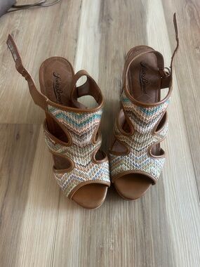 Lucky Brand Multicolor Woven Cutout Slingback Heels